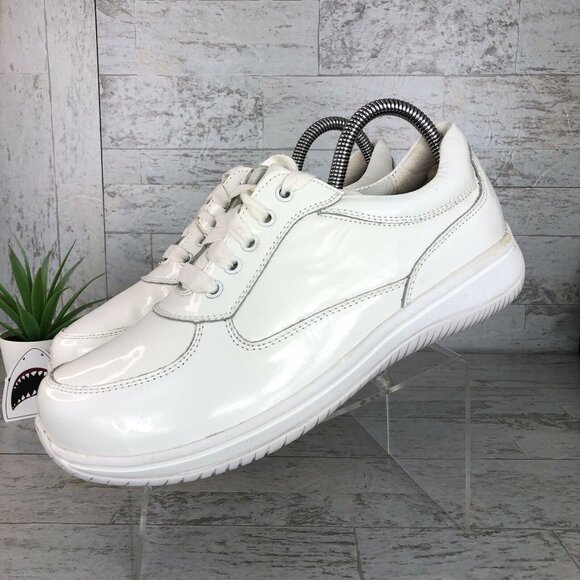 Alegria Cindi Lace Up White Patent Leather Comfort Nursing Shoes Size 39 CIN-600 - Picture 2 of 10